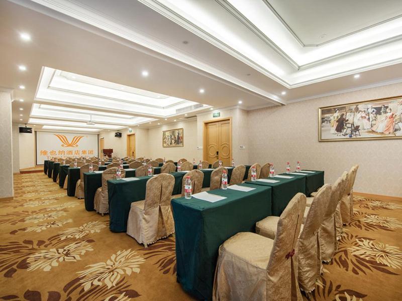 Vienna International Hotel Fuzhou Cangshan Wanda Buitenkant foto
